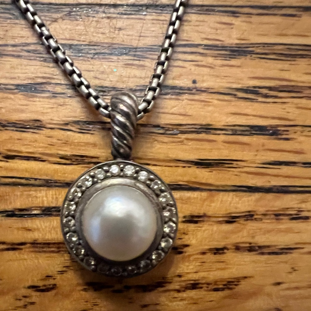 David Yurman Silver Necklace with Pearl and Diamond Accents